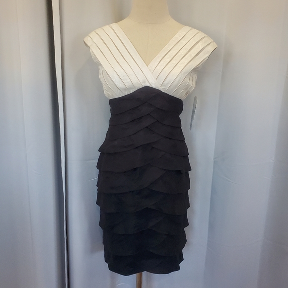 Adrinna Papell Petite Dress - Picture 1 of 10